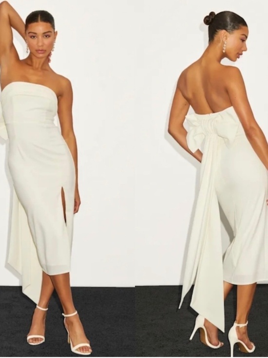 Lulus Dresses & Skirts - NWT Lulus Fabulous Phenomenon white bow back, strapless midi XL